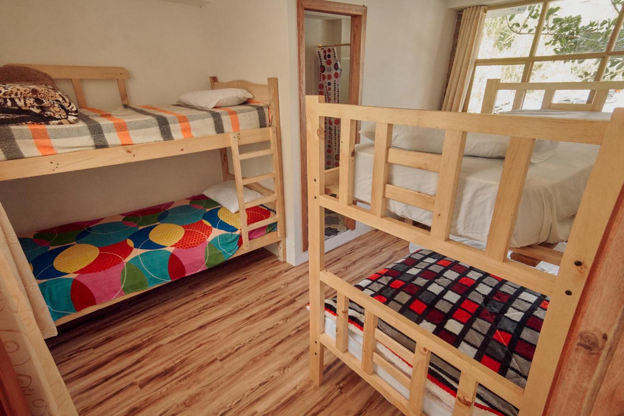 Backpackers-Balcones-River-Lodge Baños Εξωτερικό φωτογραφία